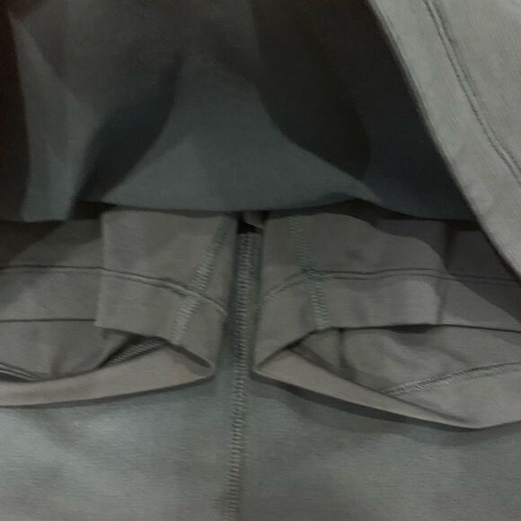 Nike Ladies Skort.  Size: XL. - Picture 2 of 6